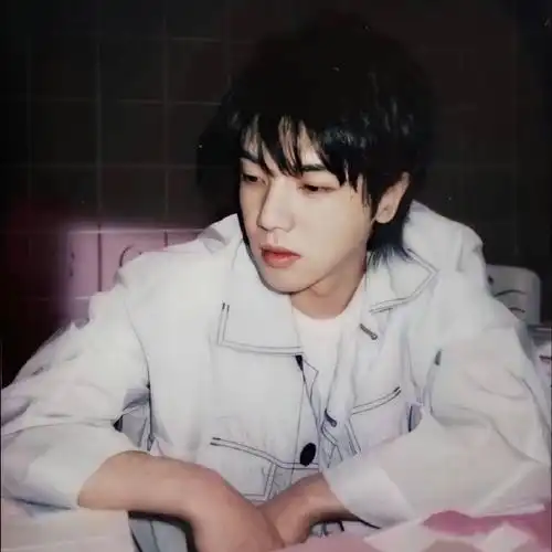 新浪娱乐头像##华晨宇美貌大赏##2024华晨宇火星演唱