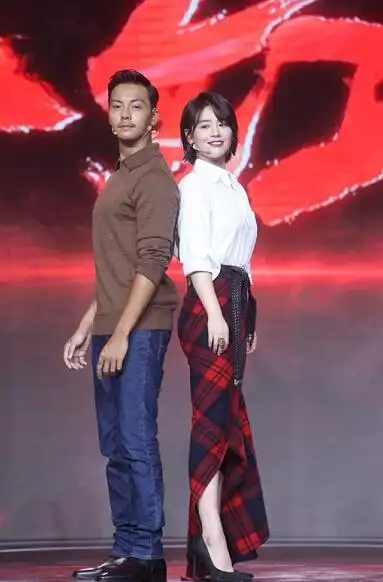 马思纯演警花向老爸取经 陈伟霆称从不打女人(图文)