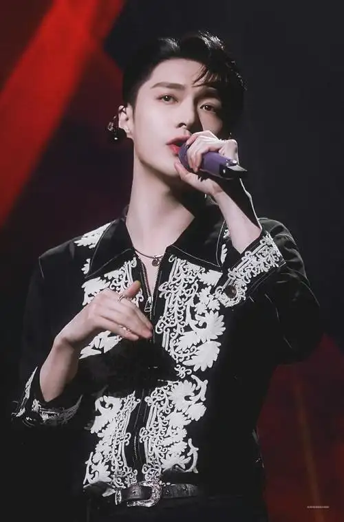 张艺兴为什么受人喜欢