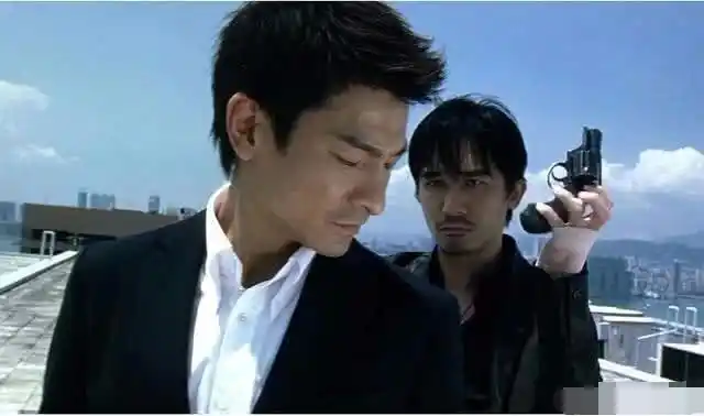 刘德华出道后所有发型盘点,每一款都非常帅气,网友:最喜欢偏分