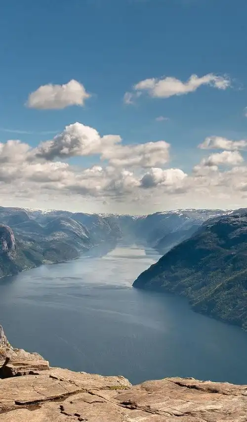 最美手机壁纸,喜欢收藏关注留言哦!