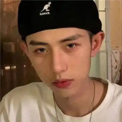 网图男生头像霸气高冷高清图片抓住这世间的美好