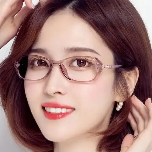 共16247 件女士时尚眼镜框相关商品