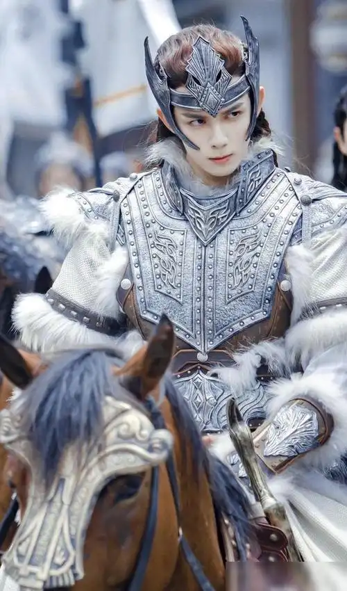 吴磊的美甲亮了告别照惊艳阿诗勒隼江湖再见吴磊来日方长