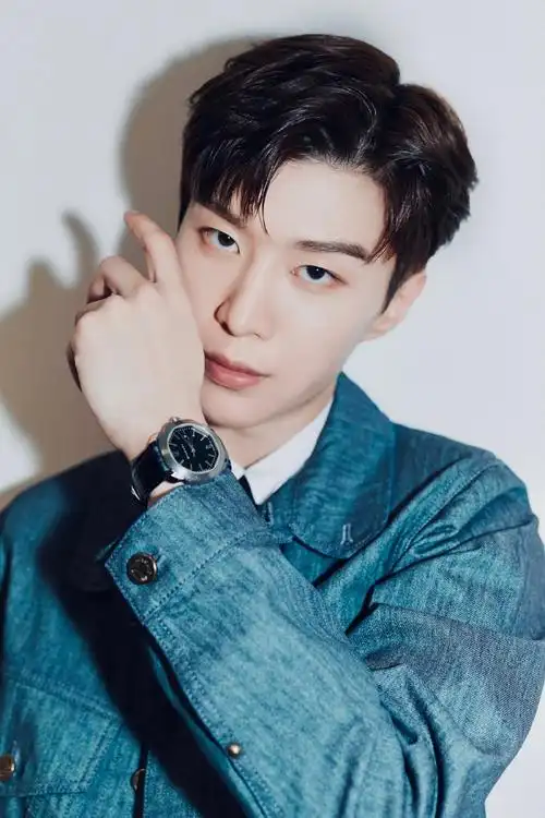 范丞丞[超话]##范丞丞加入星辰大海青年演员计划##金鸡奖闭幕式