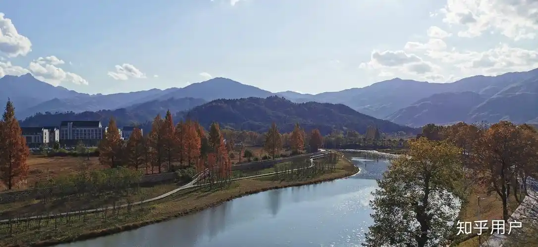 你的手机里有哪些自己拍的真实的风景照?