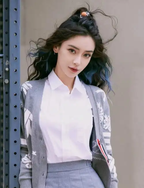 快来看看杨颖的照片哦