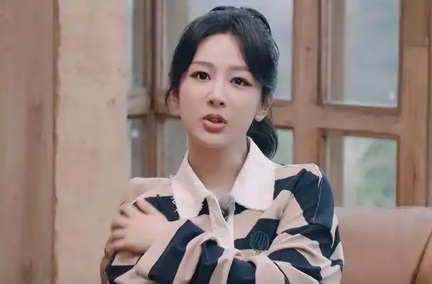 杨紫,谢谢你让女版"向往的生活"封神,迎来了一个全女性嘉宾团