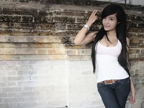 阮金红 elly tran ha的图片