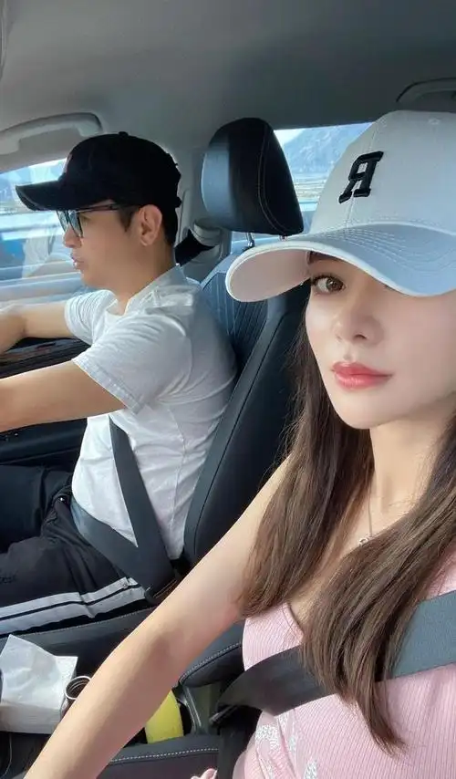 同时谈10个女友,受骗者组团找他老婆|瞿颖|毛宁|胡彦斌|林依轮|线上