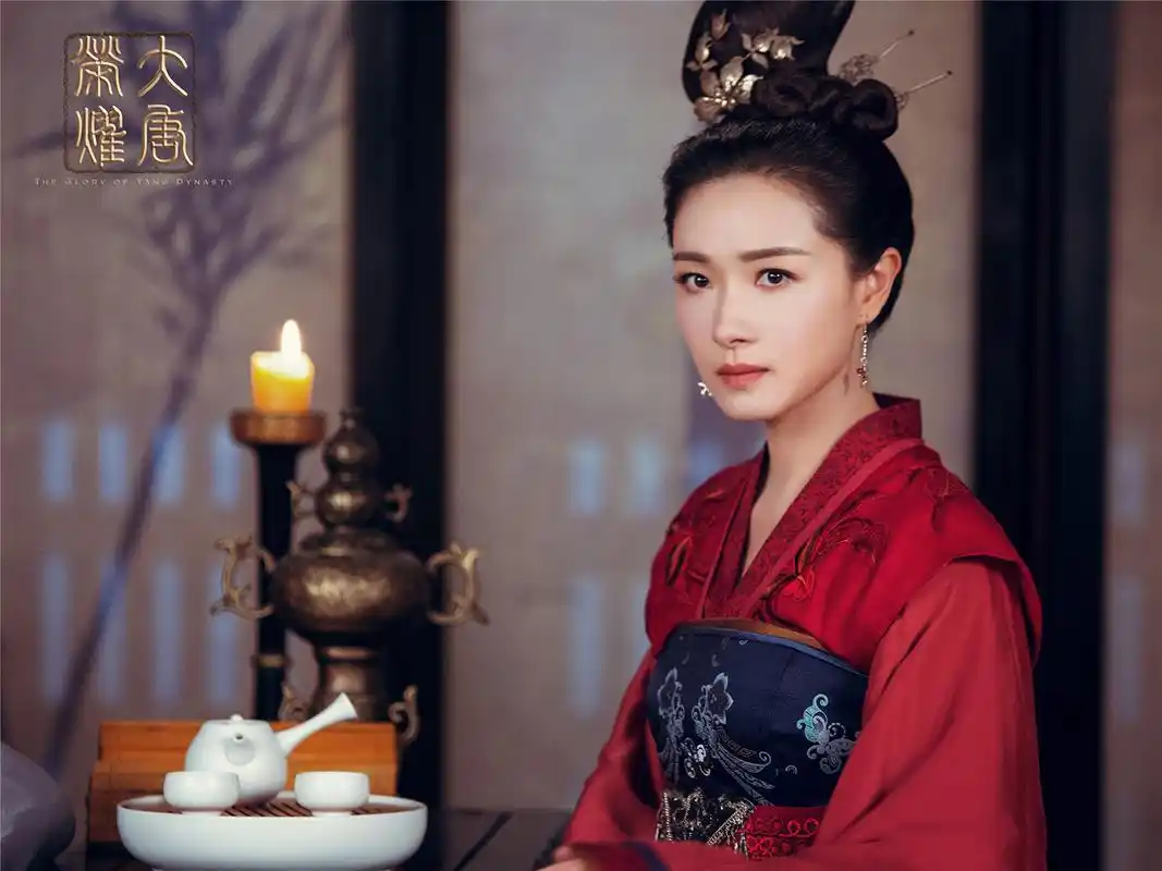 万茜《大唐荣耀》人物剧照海报图片