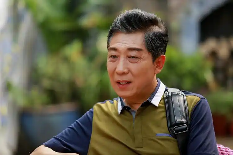 小丈夫五一开播韩童生塑造中国式父亲