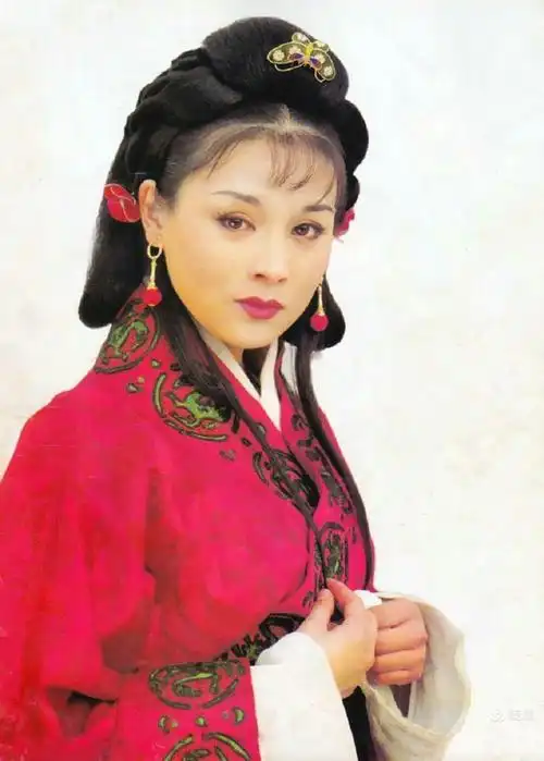 24位80年代当红女星的古装扮相,谁最有古典美