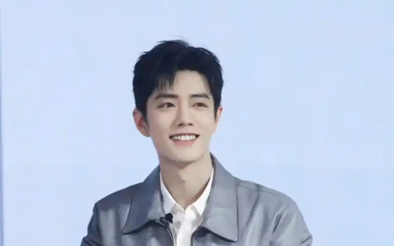 肖战阳光灿烂的笑容_哔哩哔哩_bilibili