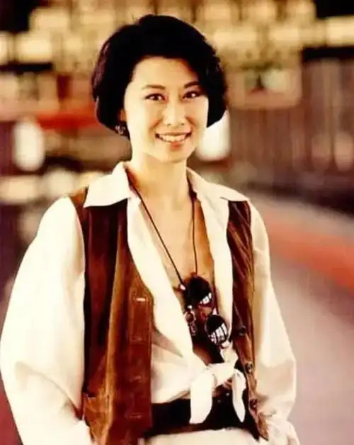 叶倩文甩了费翔,嫁给林子祥,留下富商马永霖独自神伤!