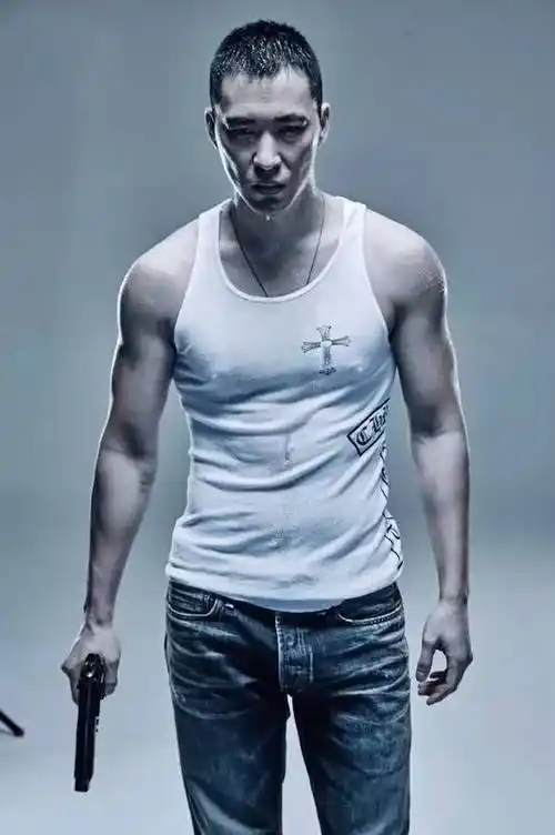 发表了博文《黄立行:不需要别人告诉我做什么最好》 除了"性感型男"的