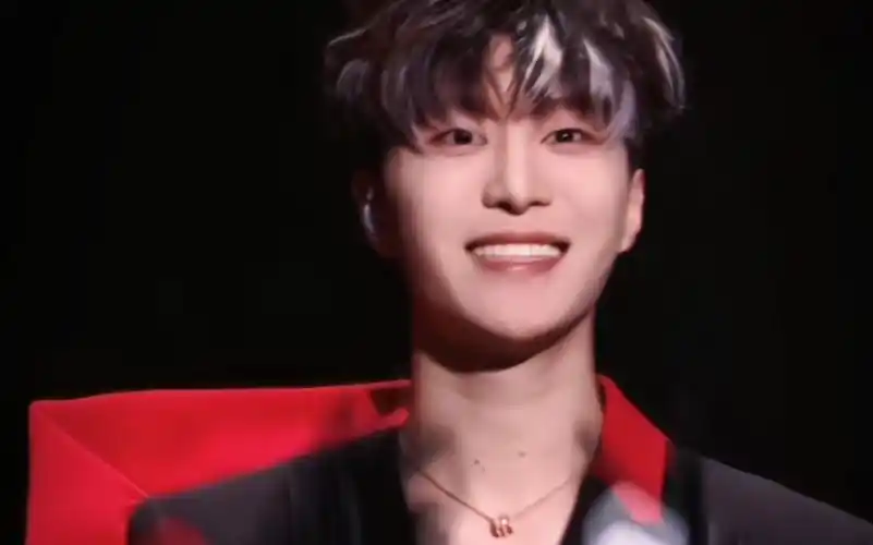 【范丞丞】笑的像太阳花一样