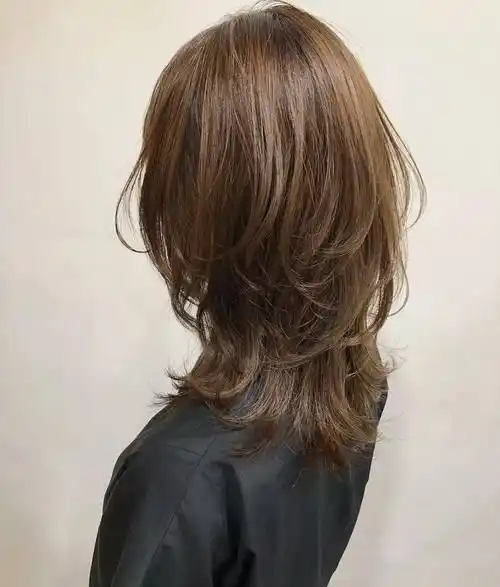 高层次碎剪中长发好看又时髦