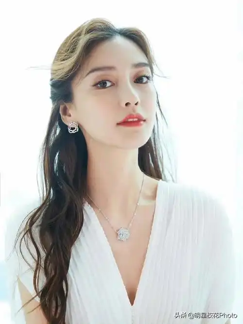 90后女明星～杨颖