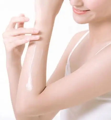 这款"约会神器"身体乳火了,用后皮肤细腻光泽,堪称平价香奈儿