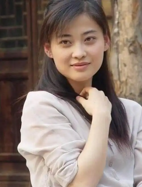 梅婷说她当年是校花开始还不信看见她年轻时的照片后我信了