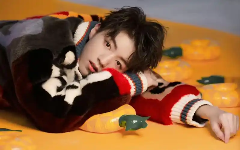 王俊凯|可爱猫咪!被我嗷呜一口吃掉