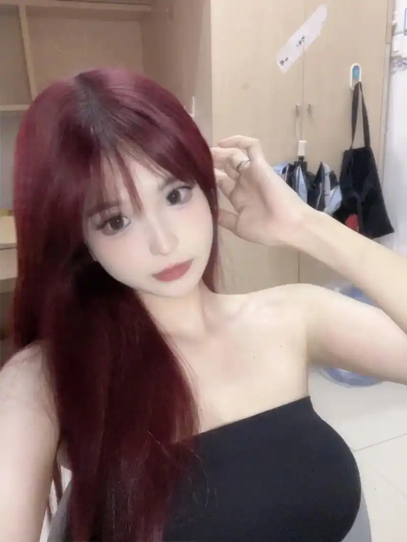 辣妹 #天蝎座 #分享照片 无法保证美女都喜欢我 但我保证 - 抖音