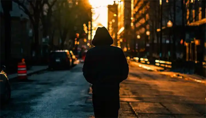 一个人来一场说走就走的旅行