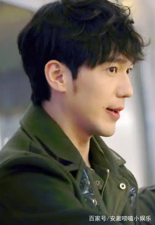 白宇的胡子真的"折磨人",剃了胡子还引发粉丝阵阵感慨