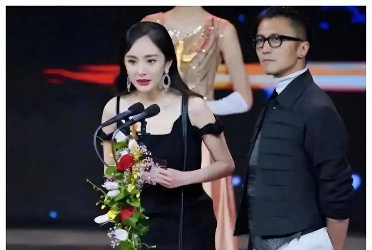 杨幂谢霆锋恋情浮出水面?谢霆锋不再遮掩,道出两人关系!
