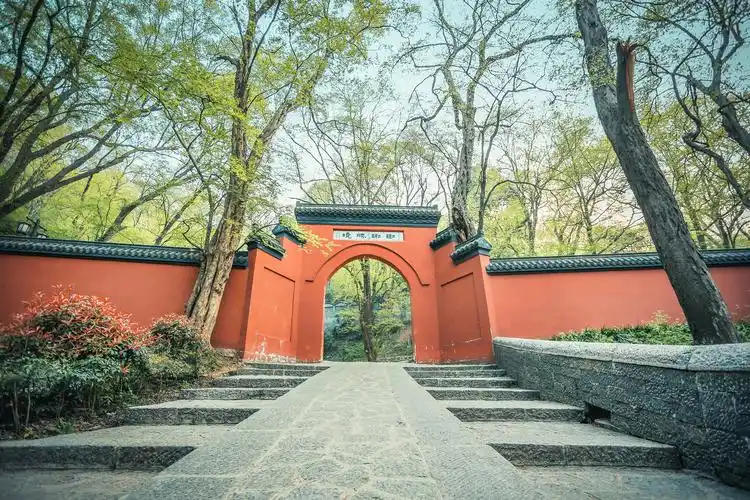 因《醉翁亭记》而声名远播的琅琊山,游客去就是为了看醉翁亭?