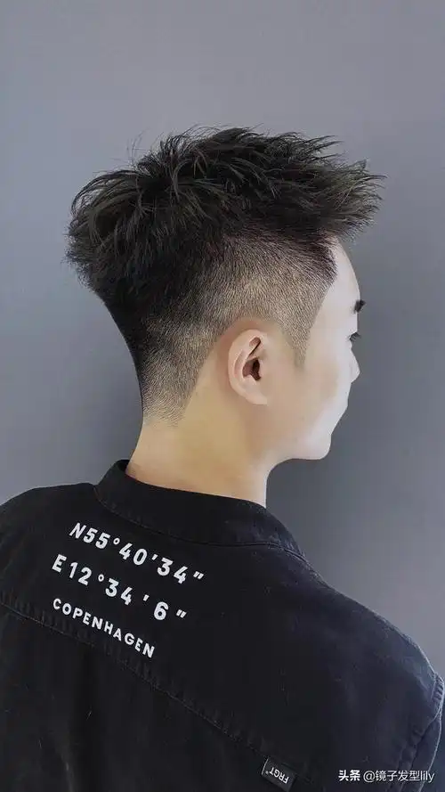 最流行的男士发型(夏日超火男士发型17款)(7)