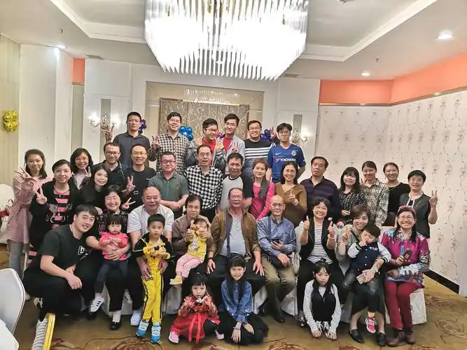 大年初四:开心大家族成员团拜于国泰酒店