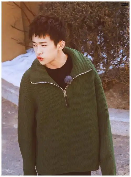 易烊千玺嘟嘴照合集来袭,这是哪家小可爱?