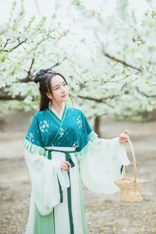 梨花落|乔安|摄影|古风_新浪新闻