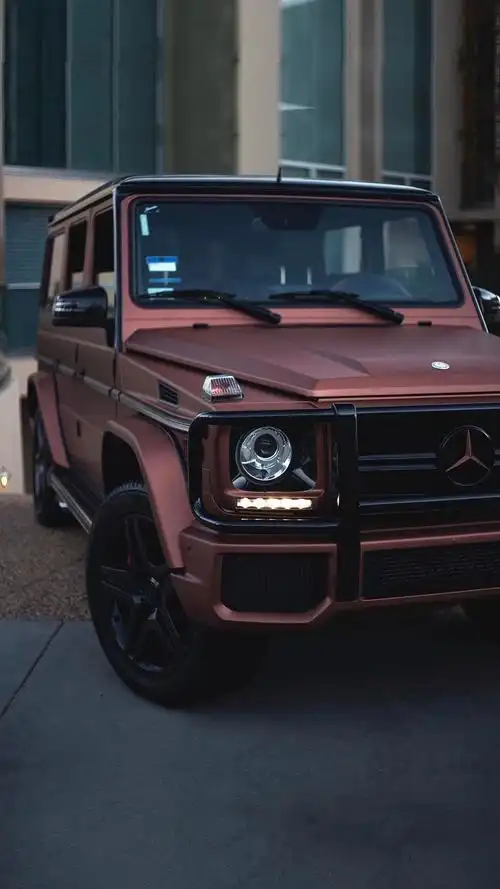 请问有没有类似这张一样的奔驰g级全面屏手机壁纸