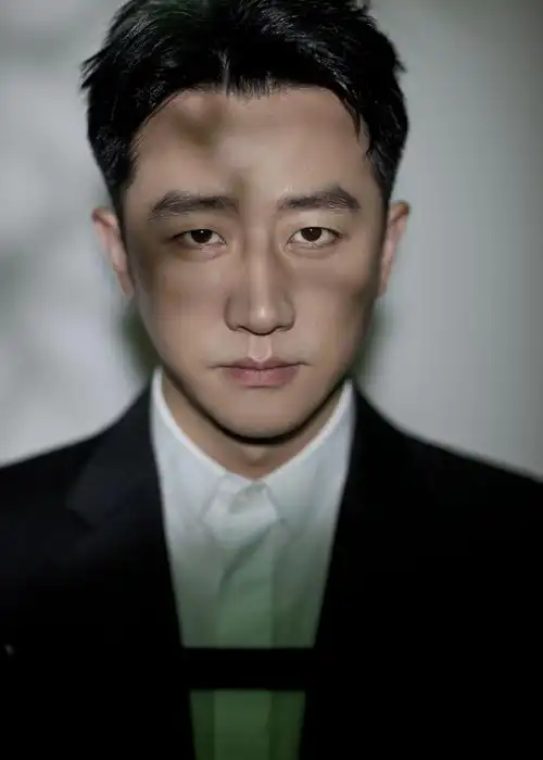 黄轩儒雅帅气写真图片44