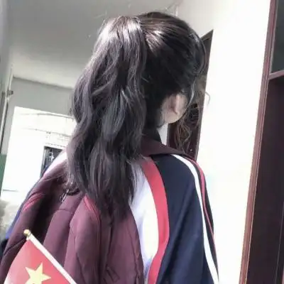 校园女生同桌头像一左一右