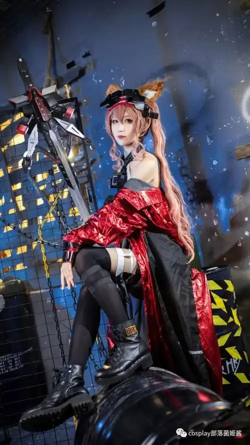 cos:明日方舟干员安洁莉娜