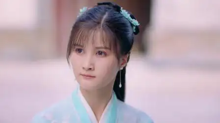 萦萦夙语亦难求:李诺小姐姐本色出演,倾国倾城惹人爱