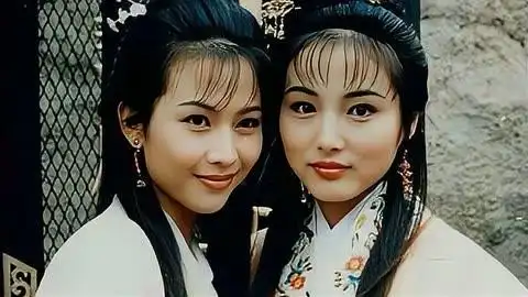 tvb前女星张延旧照被扒出!五官精致气质佳,入行近三十年零绯闻