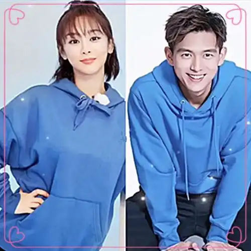 有种"撞衫"叫做杨紫李现,卫衣没啥,看到外套:同一个衣柜?