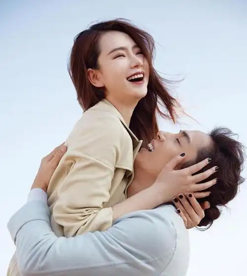 看过戚薇的爱情你就知道朱丹究竟有多卑微