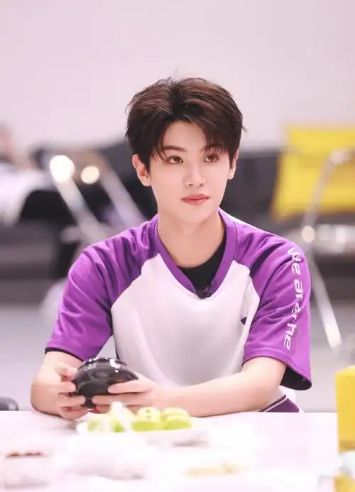 黄明昊战至巅峰##战至巅峰