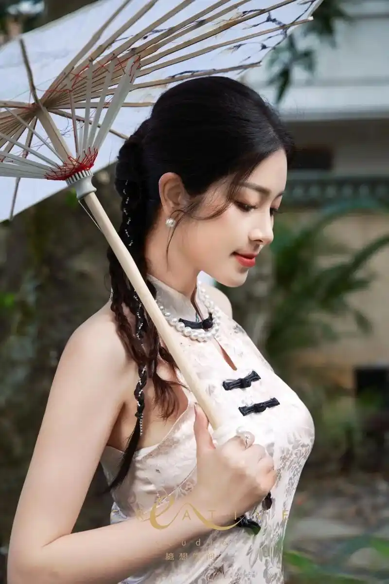 湛江旗袍写真|客片.女人一生总要圆一次旗袍梦,一袭旗袍一梦芳 - 抖音