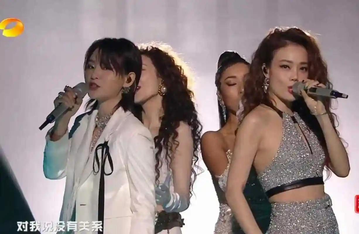 容祖儿,王鸥,周笔畅,吉克隽逸,这组合,梦回"浪姐"了!