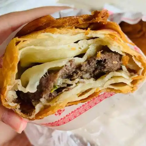 莱芜宫廷烧饼(刘家庄路店)-"每次回济南必吃的烧饼,也太好吃了吧!