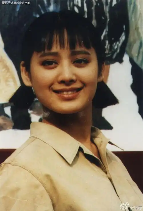 "浪姐"宁静早期未火照片,演绎百变女郎