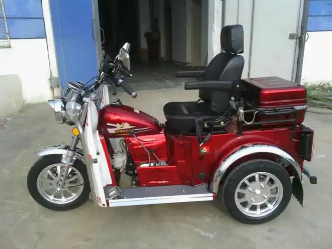 残疾人/老年人三轮摩托车~可选车棚(jch50qzc-3b)