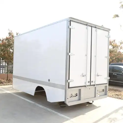 厂家直销高强度车厢板蜂窝板蜂窝瓦楞板新能源物流厢式车瓦楞板材